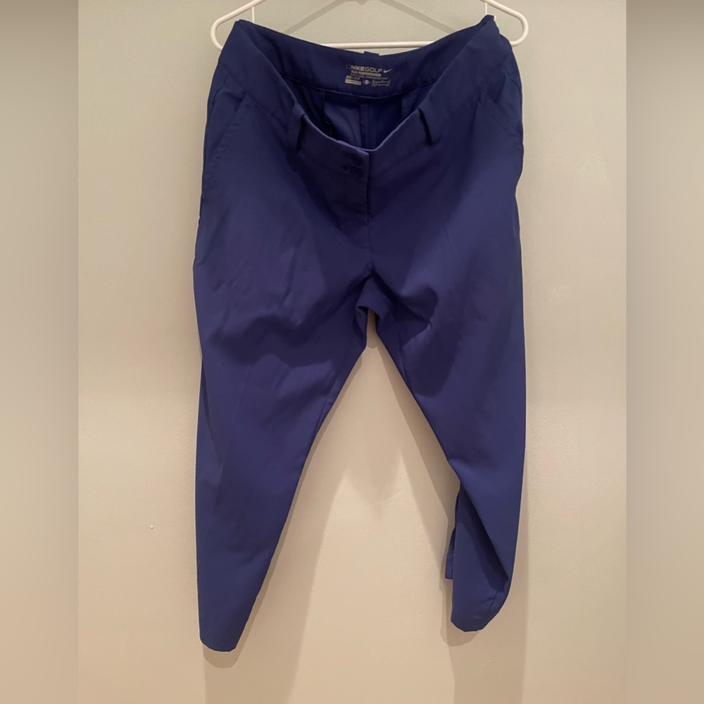 Womens Nike golf capris sz 12-like new